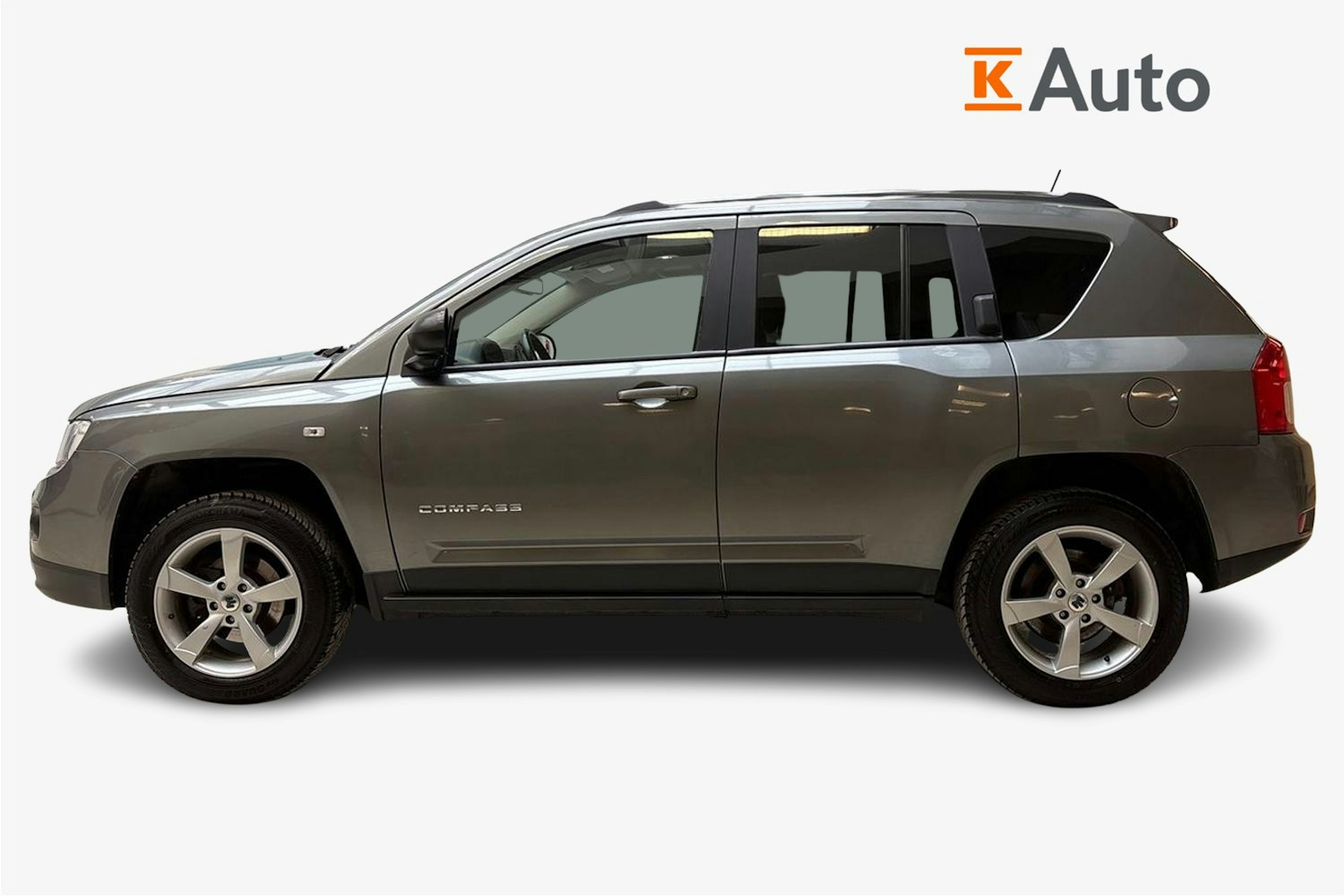 harmaa Jeep Compass 2013 kuva 6.