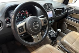 harmaa Jeep Compass 2013 kuva 7.