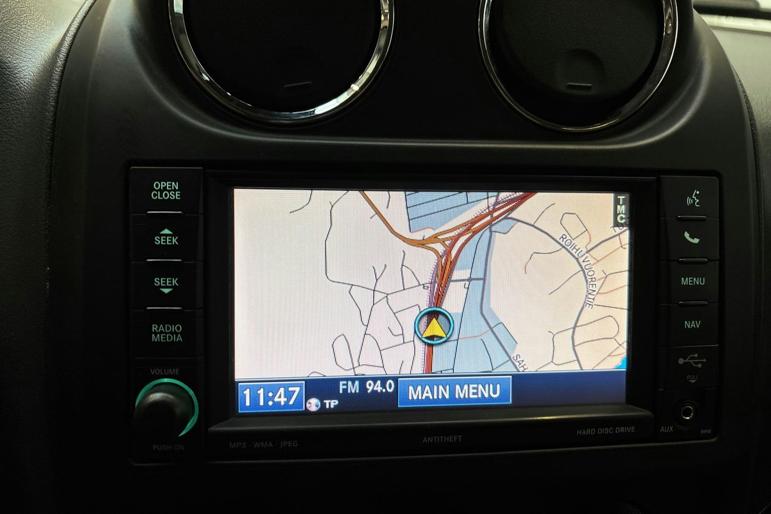 harmaa Jeep Compass 2013 kuva 18.