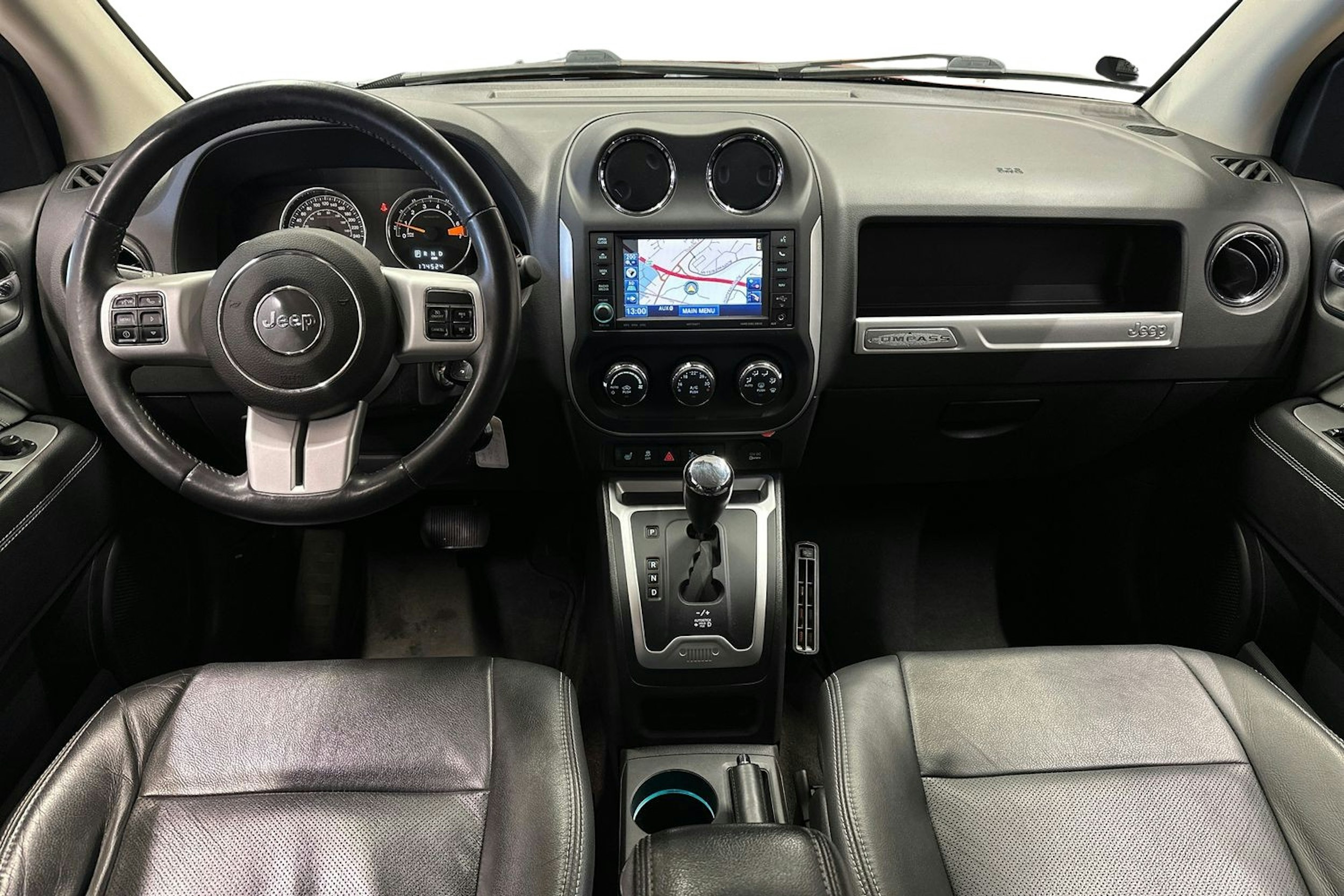 punainen Jeep Compass 2014 kuva 9.
