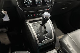 punainen Jeep Compass 2014 kuva 20.