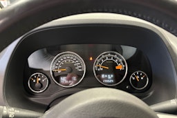 punainen Jeep Compass 2014 kuva 22.