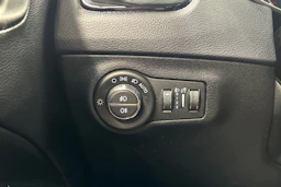 harmaa Jeep Compass 2018 kuva 21.