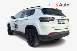 valkoinen Jeep Compass 2020 kuva 2.