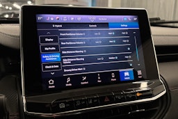 harmaa Jeep Compass 2021 kuva 24.