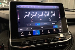 harmaa Jeep Compass 2021 kuva 26.