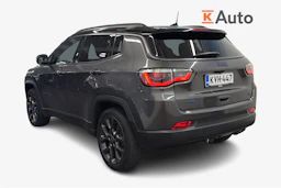 Harmaa Jeep Compass 2022 kuva 2.