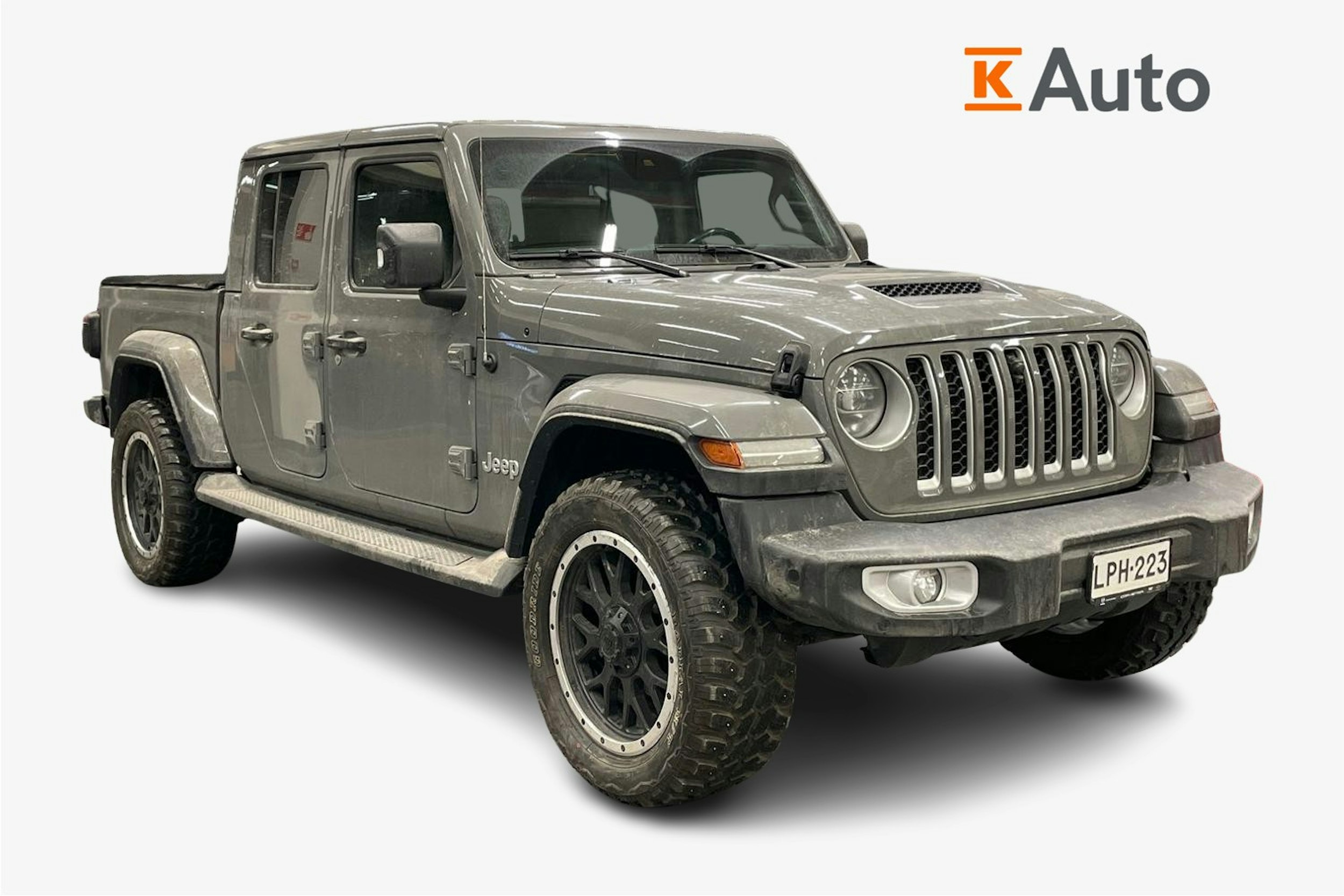 Harmaa Jeep Gladiator 2022 kuva 1.