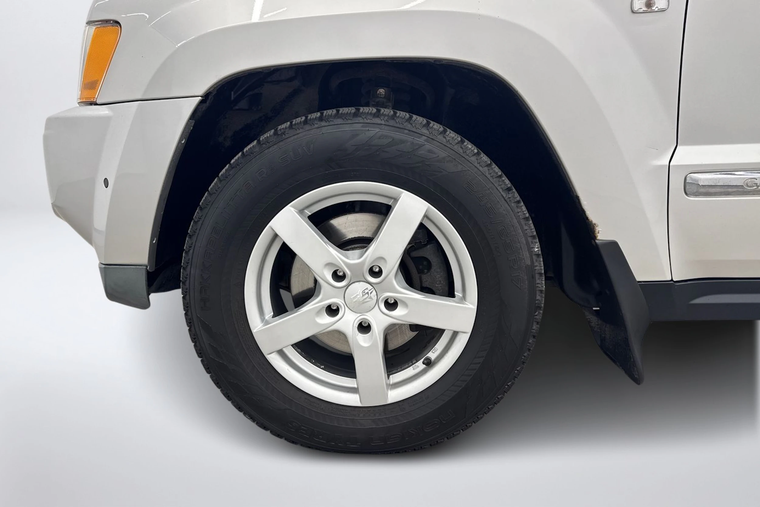 harmaa Jeep Grand Cherokee 2006 kuva 12.