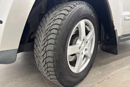 harmaa Jeep Grand Cherokee 2006 kuva 28.