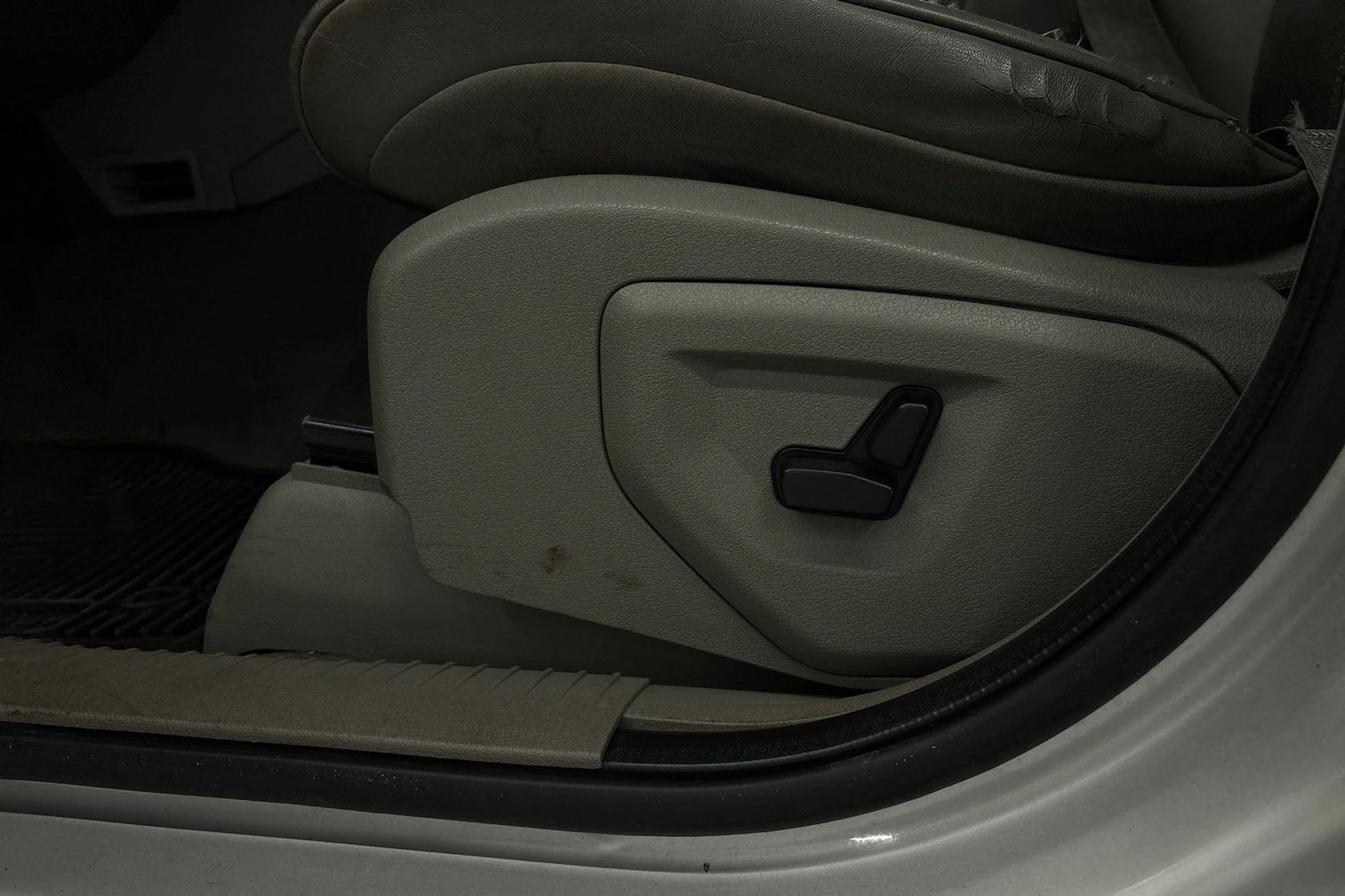 harmaa Jeep Grand Cherokee 2007 kuva 19.