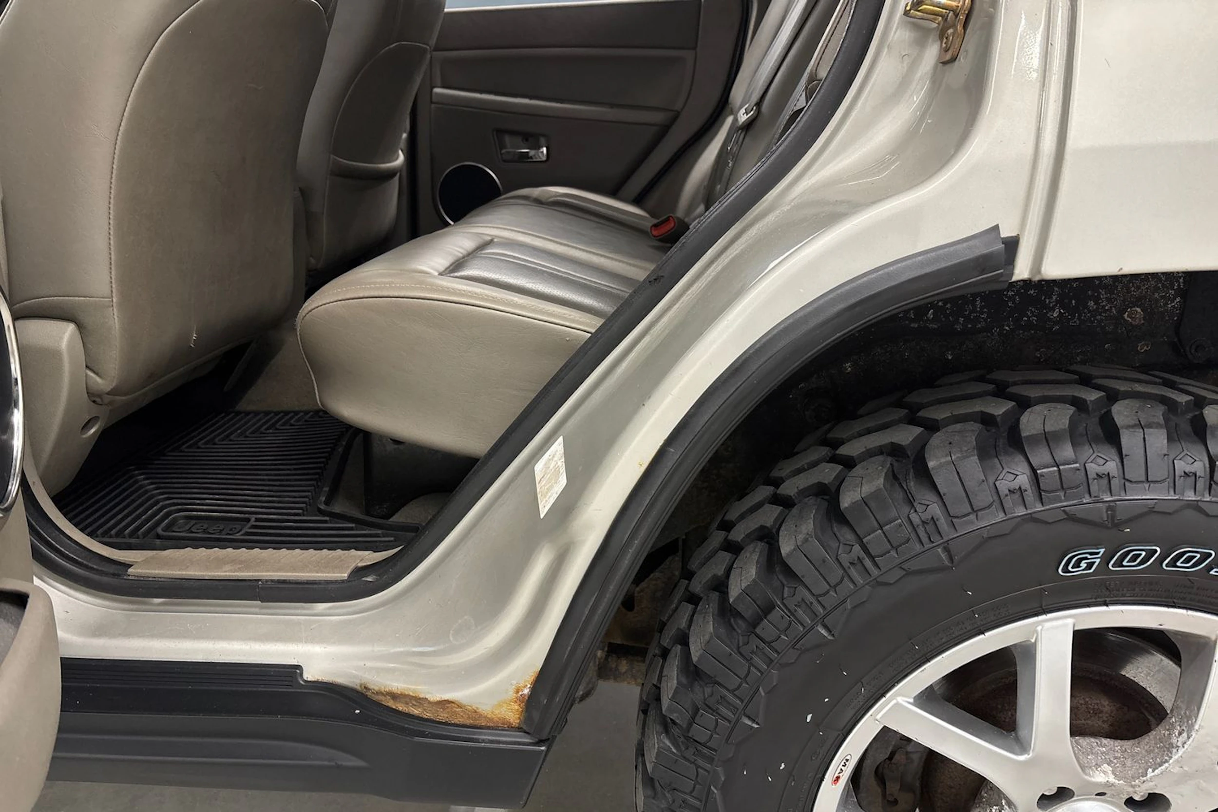 harmaa Jeep Grand Cherokee 2007 kuva 27.