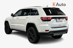 valkoinen Jeep Grand Cherokee 2013 kuva 2.