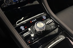 valkoinen Jeep Grand Cherokee 2024 kuva 25.