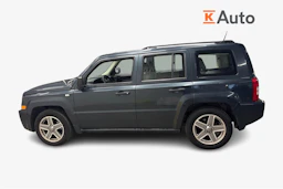 Harmaa Jeep Patriot 2010 kuva 5.