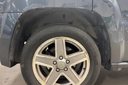 Harmaa Jeep Patriot 2010 kuva 37.