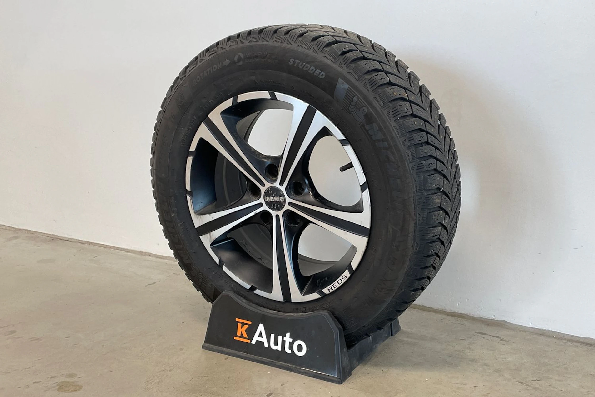 punainen Jeep Renegade 2015 kuva 10.