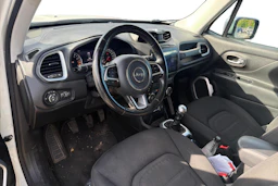 valkoinen Jeep Renegade 2015 kuva 3.