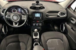 punainen Jeep Renegade 2017 kuva 9.