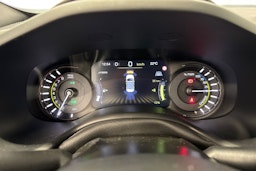 musta Jeep Renegade 2020 kuva 26.