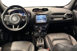 musta Jeep Renegade 2020 kuva 7.