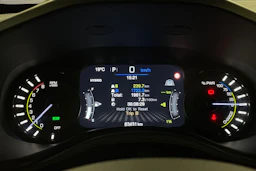 harmaa Jeep Renegade 2021 kuva 12.