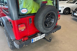 Punainen Jeep Wrangler 1997 kuva 16.