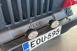 Punainen Jeep Wrangler 1997 kuva 17.