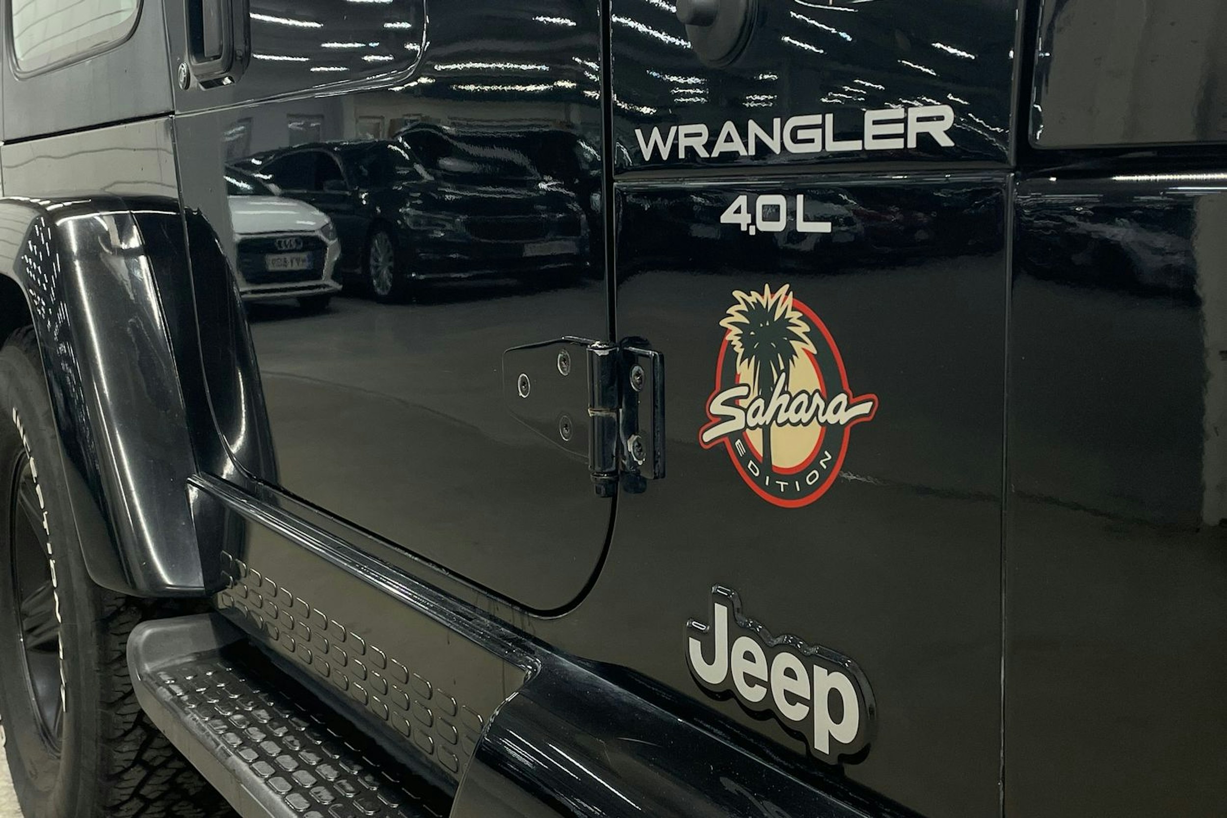 musta Jeep Wrangler 2000 kuva 17.