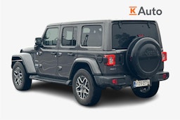 harmaa Jeep Wrangler 2022 kuva 2.