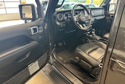 harmaa Jeep Wrangler 2022 kuva 22.
