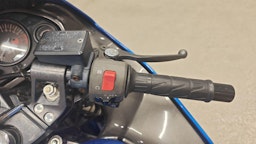 sininen Kawasaki ZZR 2002 kuva 11.