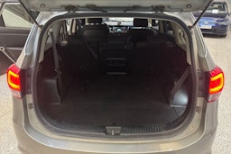 Hopea Kia Carens 2013 kuva 15.