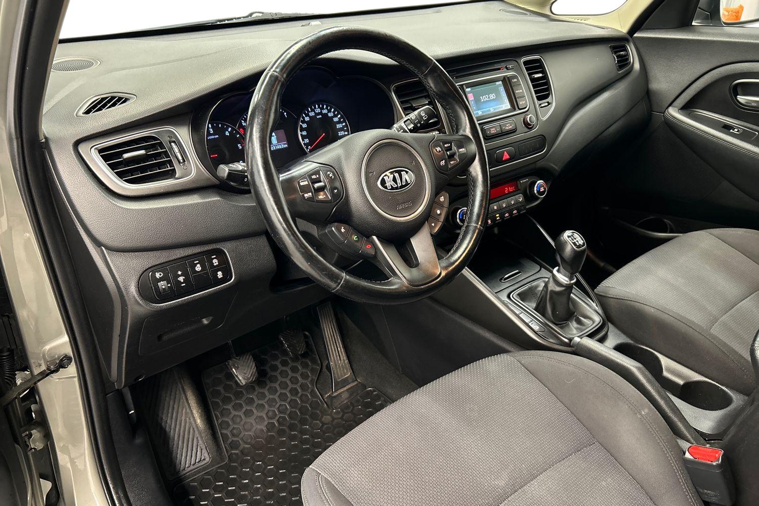 Kia Carens 1,7 CRDi EX EcoDynamics 7P 2014, kuva 6/25