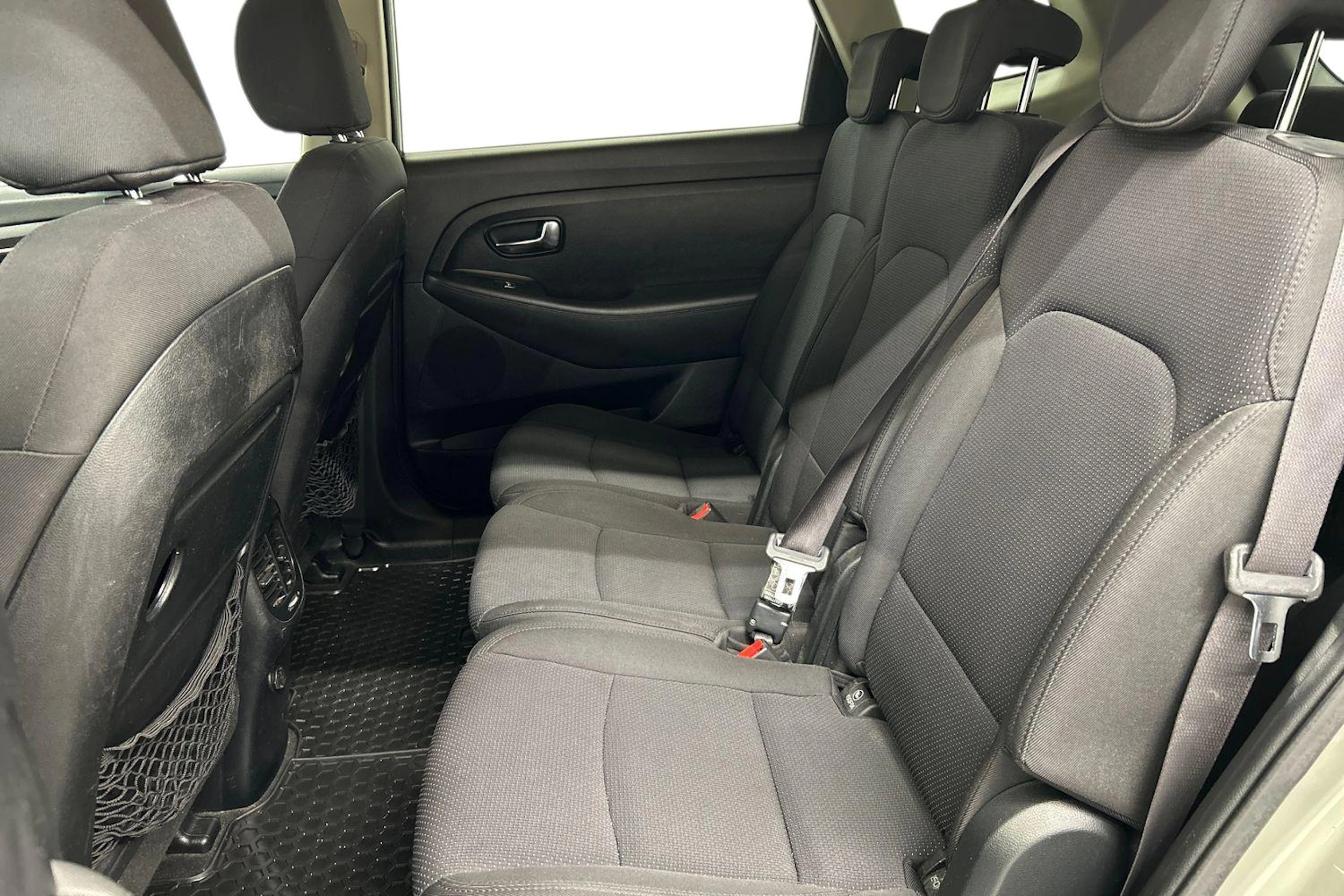 hopea Kia Carens 2014 kuva 8.