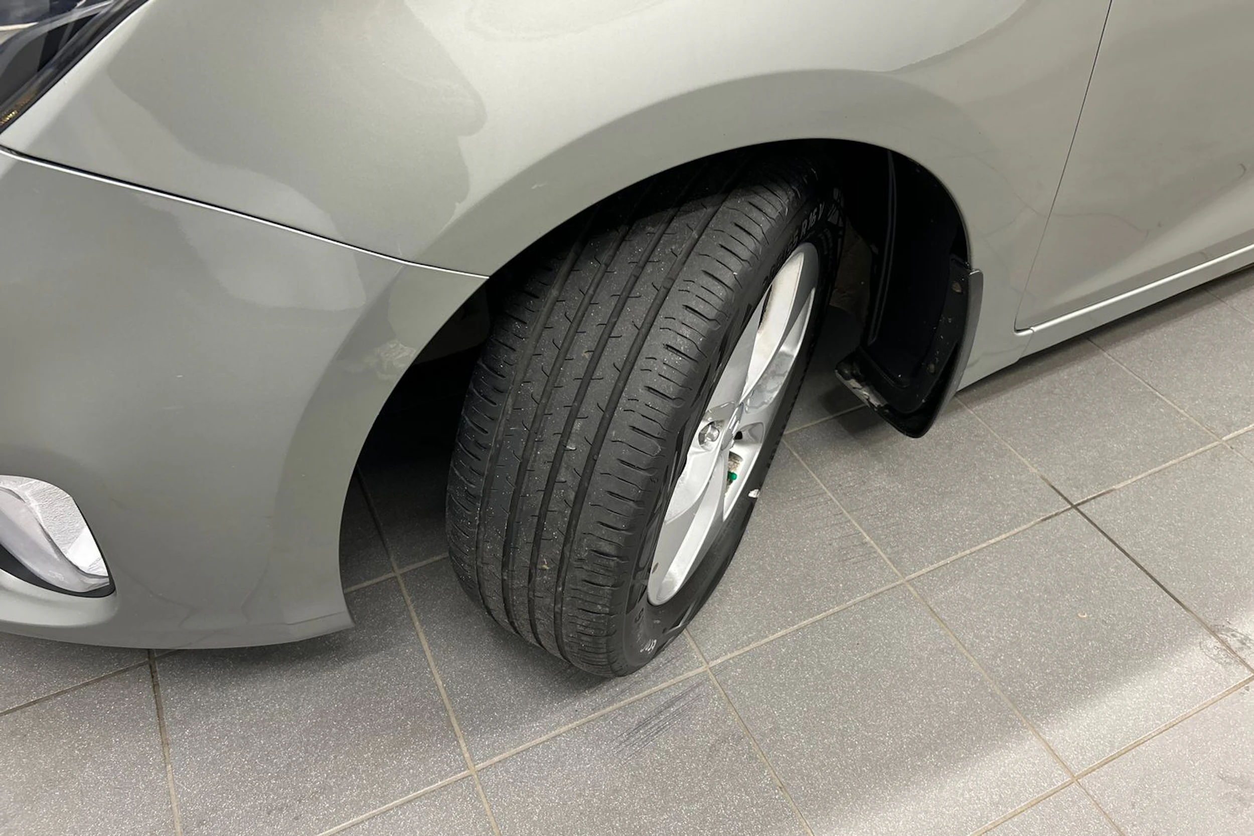 hopea Kia Carens 2014 kuva 10.
