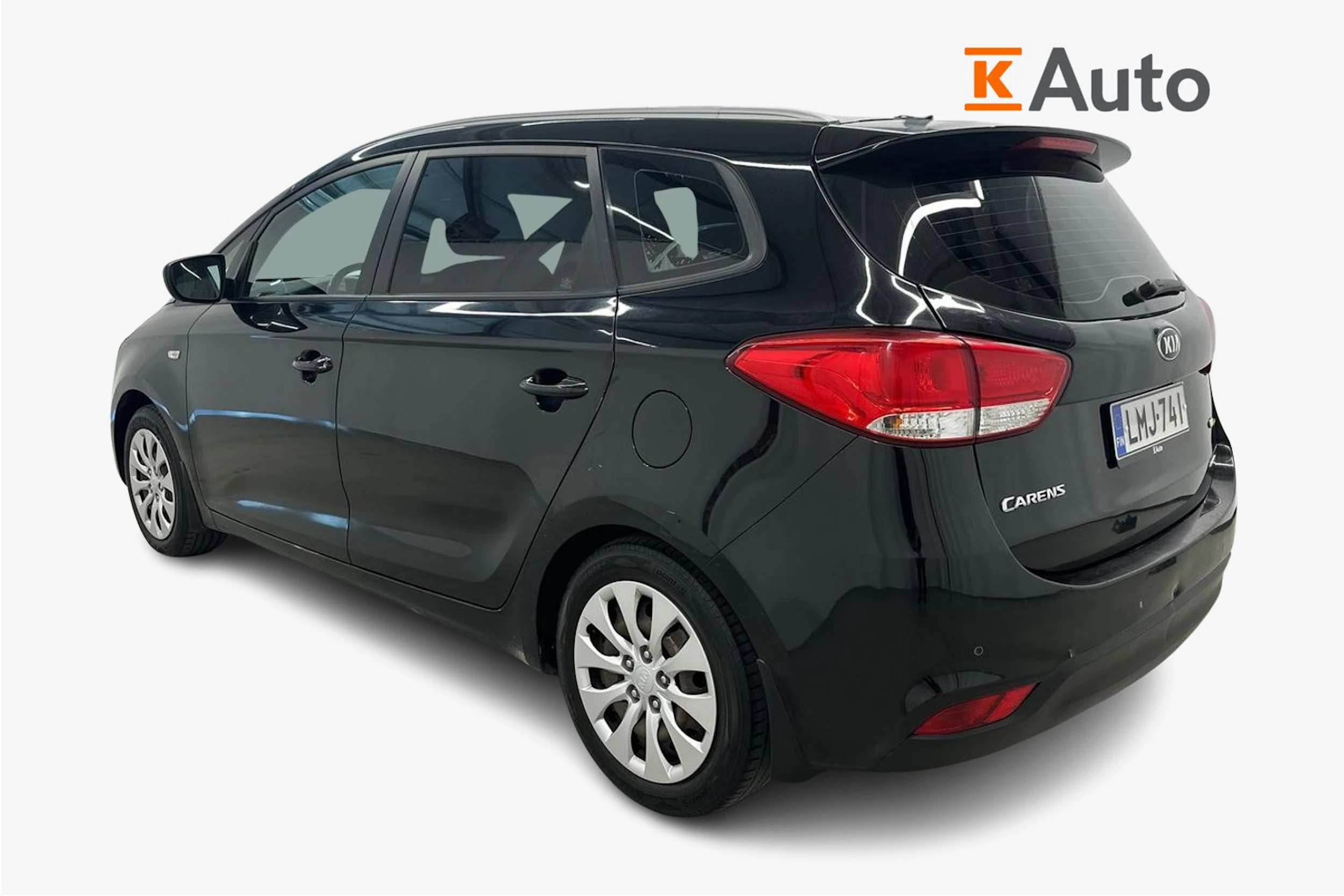 musta Kia Carens 2014 kuva 2.