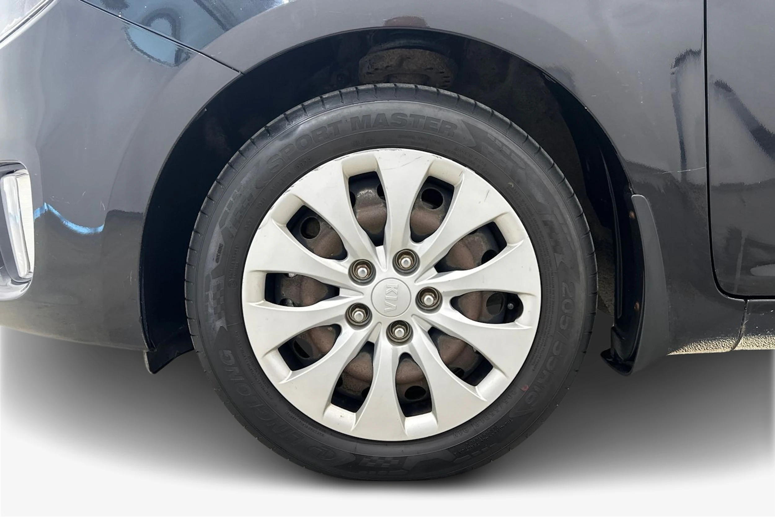 musta Kia Carens 2014 kuva 9.