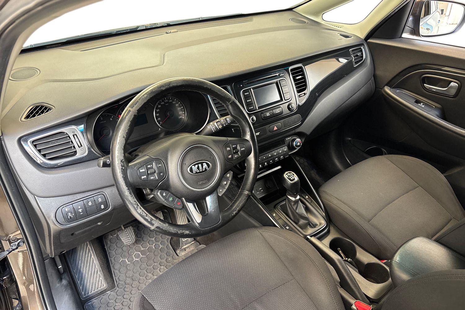 Kia Carens 1,7 CRDi EX EcoDynamics 7P 2015, kuva 6/20