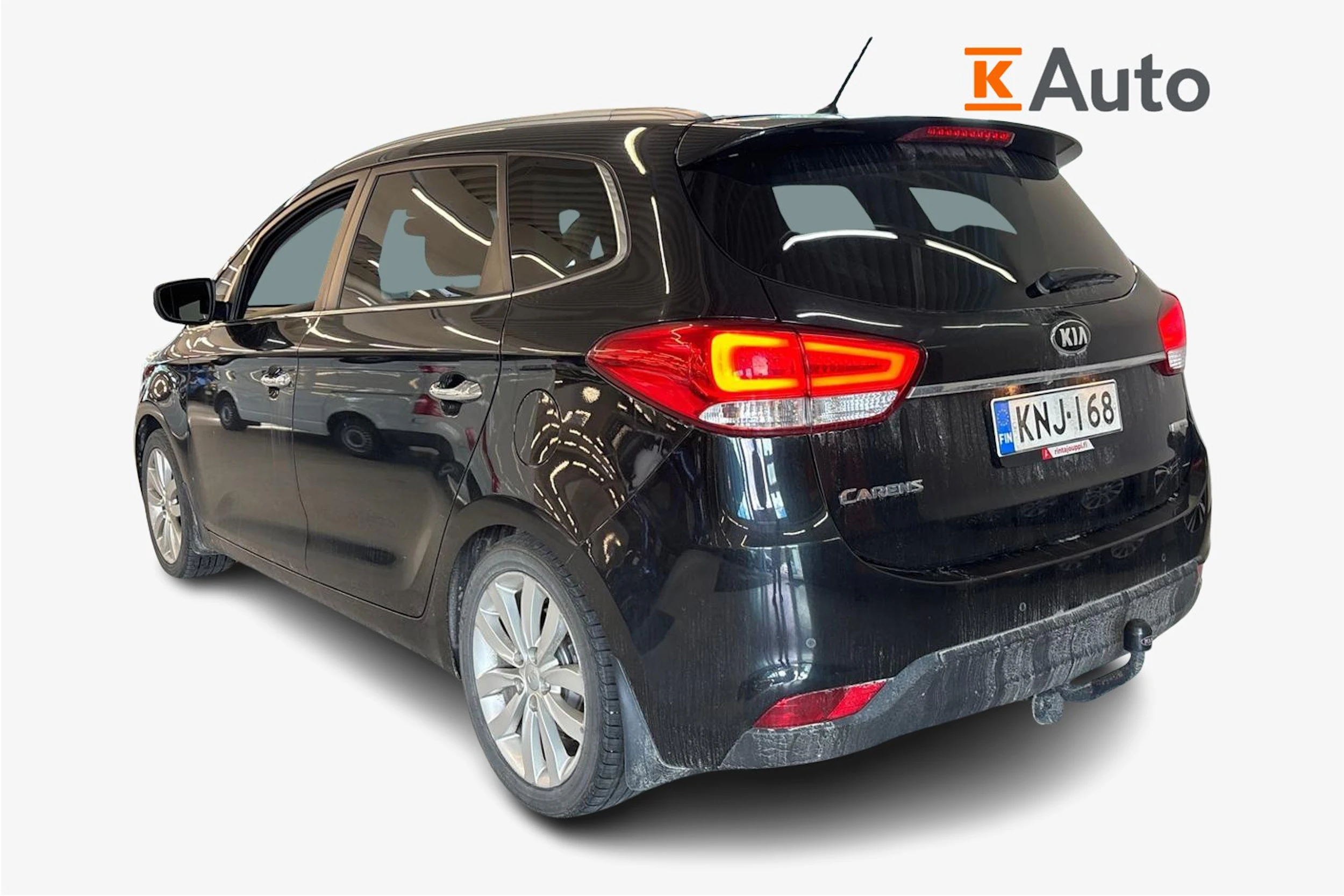 Musta Kia Carens 2016 kuva 2.