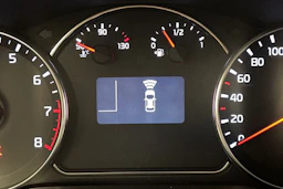 Musta Kia Carens 2016 kuva 18.