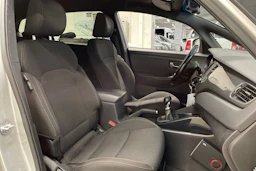 hopea Kia Carens 2017 kuva 22.
