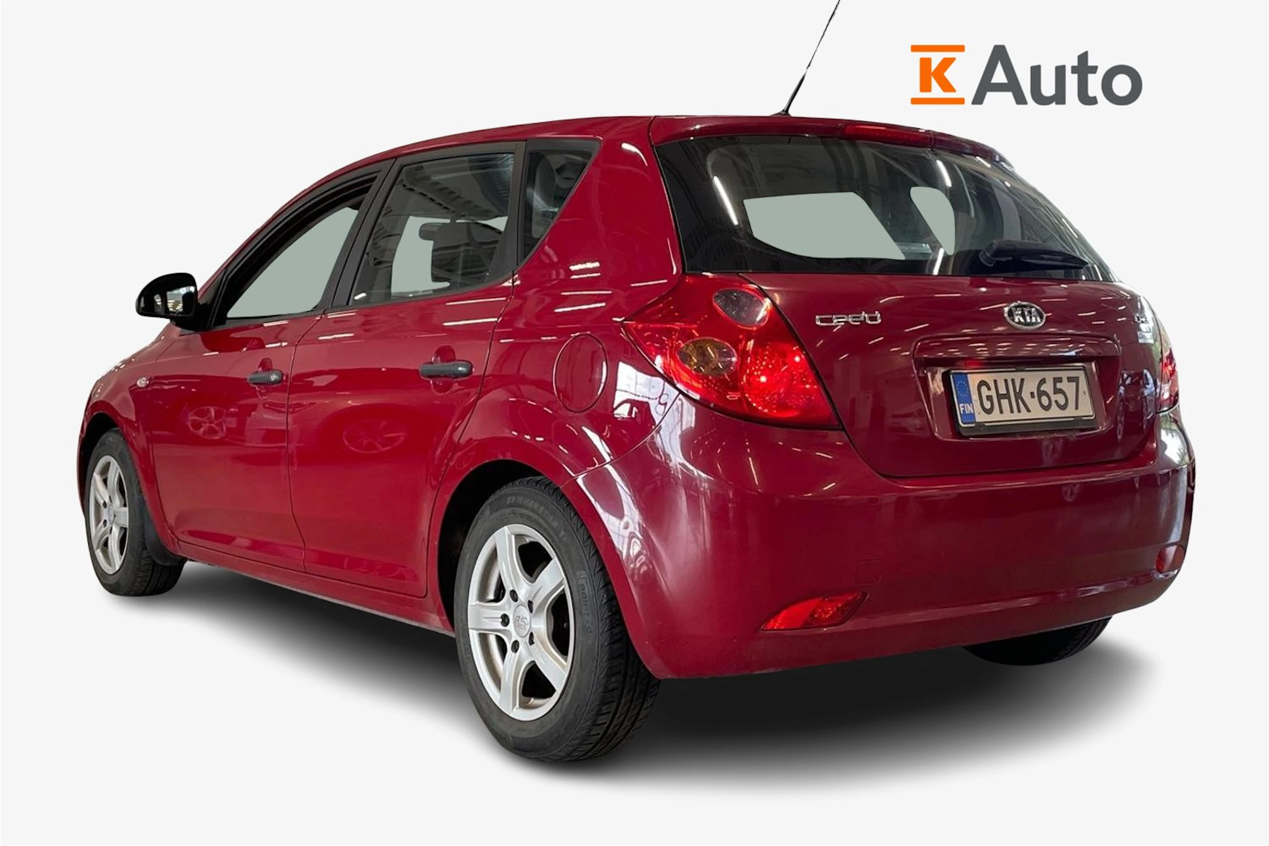 punainen Kia Ceed 2007 kuva 2.