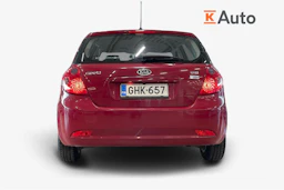 punainen Kia Ceed 2007 kuva 3.