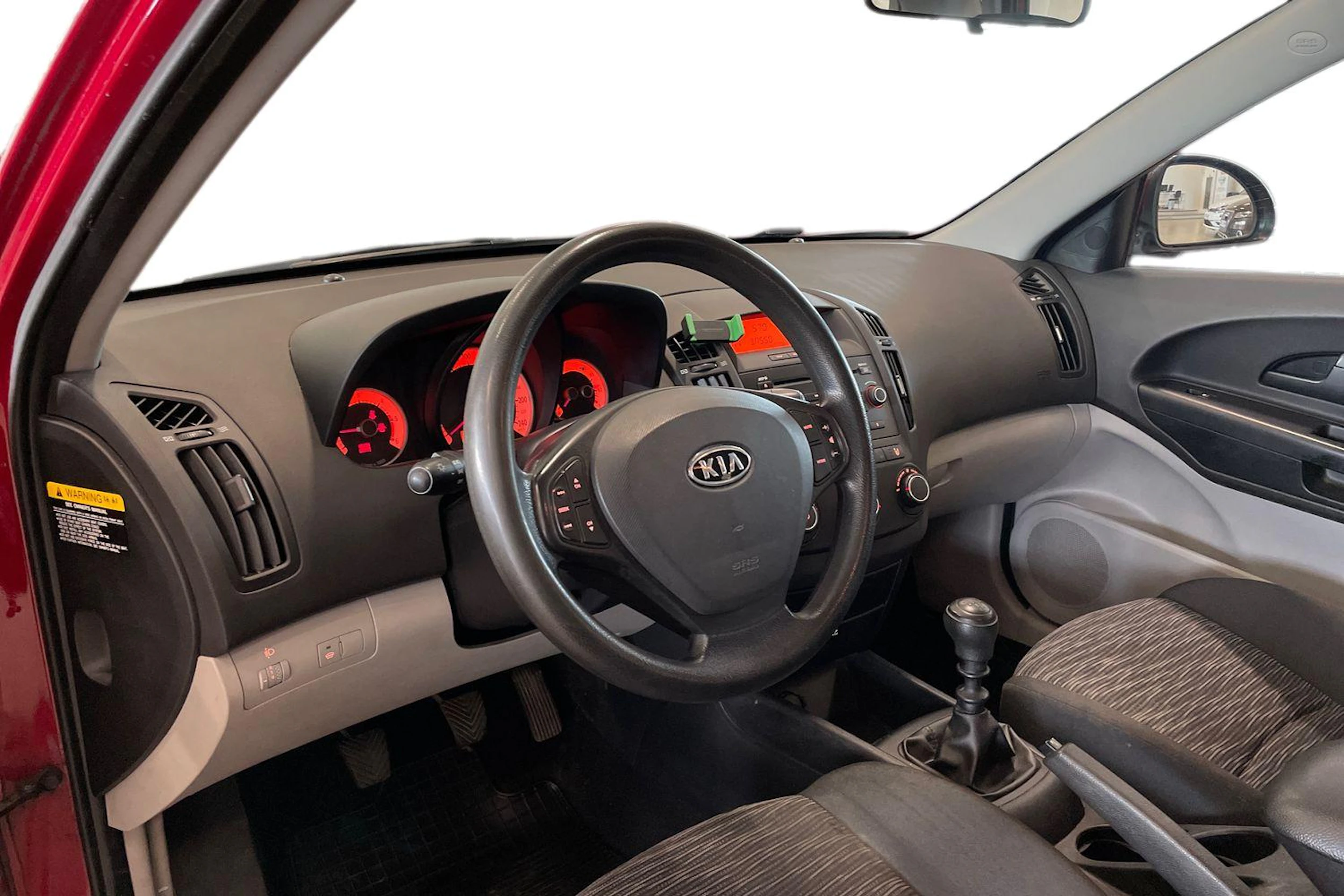 punainen Kia Ceed 2007 kuva 6.