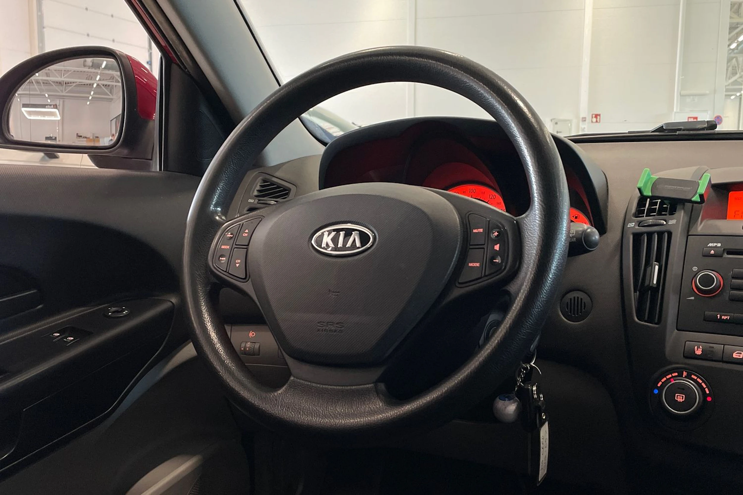 punainen Kia Ceed 2007 kuva 12.
