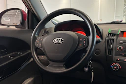 punainen Kia Ceed 2007 kuva 12.