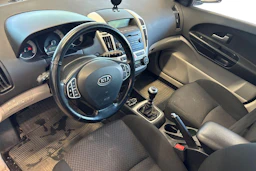 Hopea Kia Ceed 2008 kuva 8.