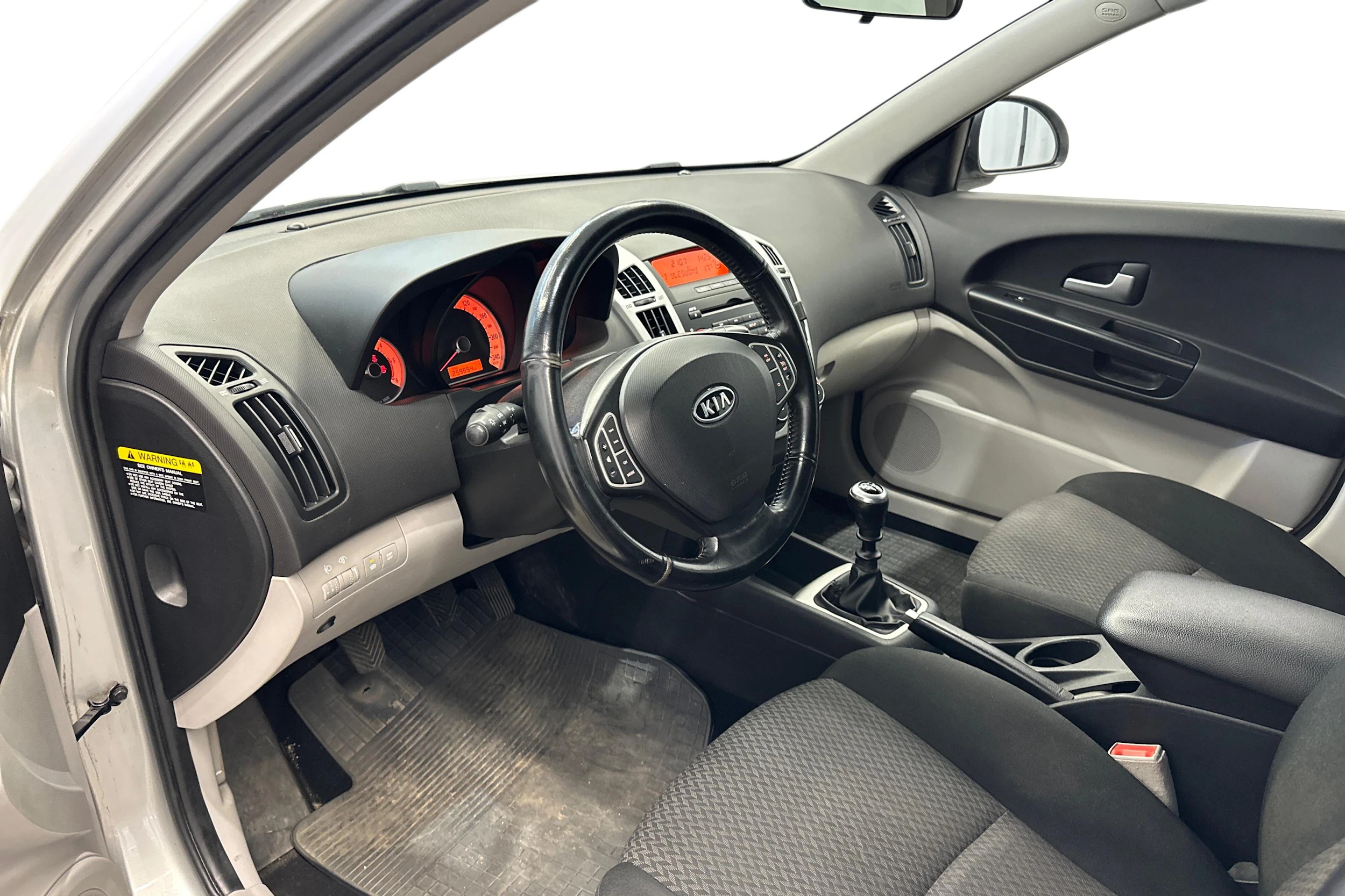 hopea Kia Ceed 2008 kuva 6.