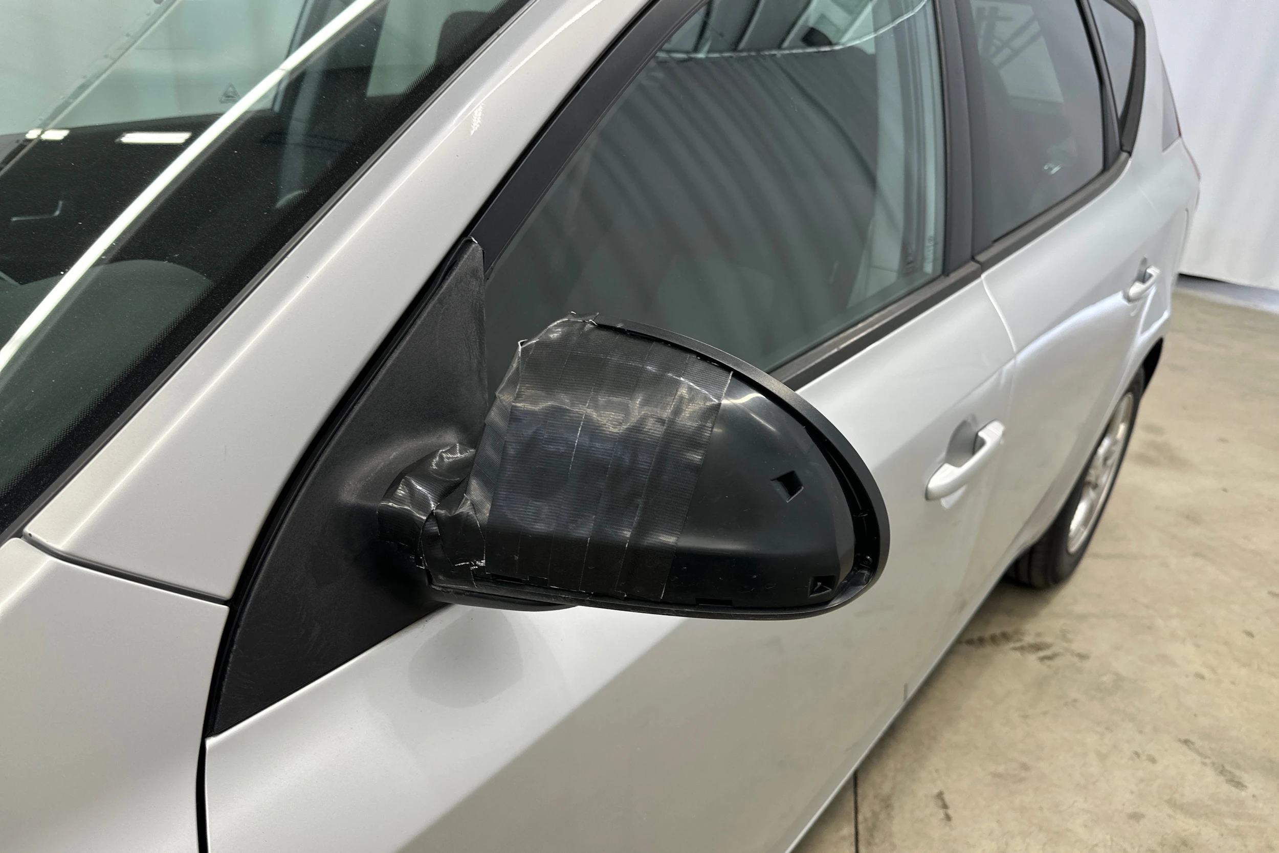 hopea Kia Ceed 2008 kuva 28.